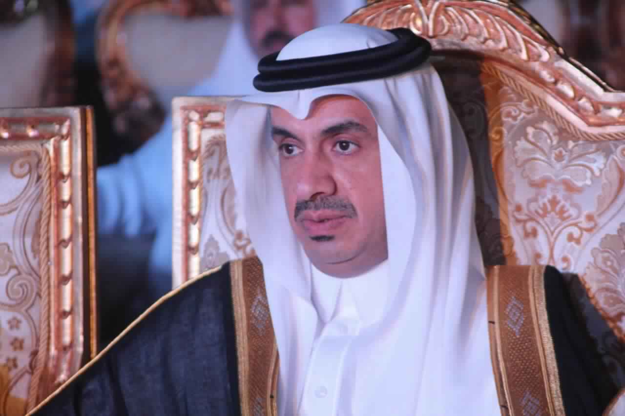 صورة المحافظ